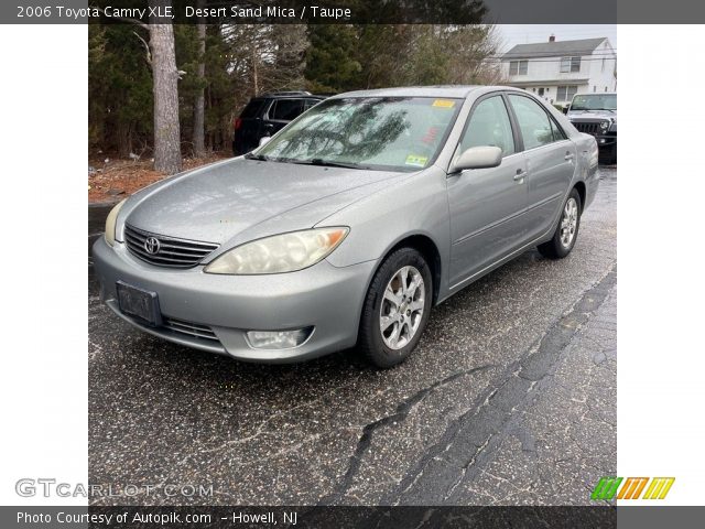 2006 Toyota Camry XLE in Desert Sand Mica