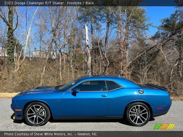 2023 Dodge Challenger R/T Shaker in Frostbite