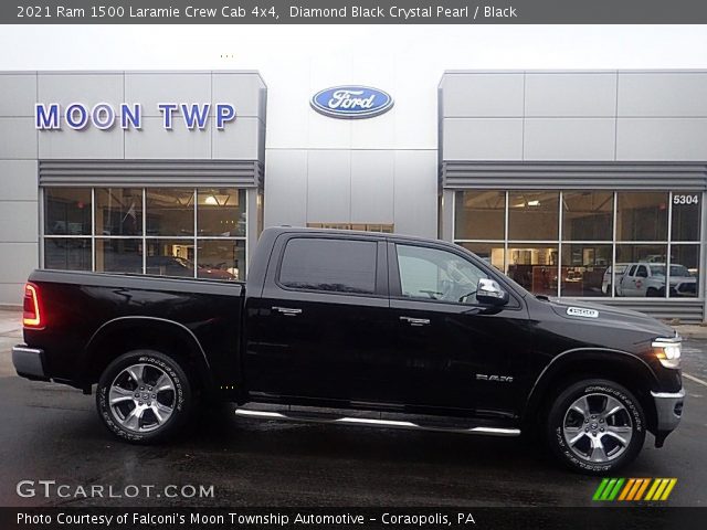 2021 Ram 1500 Laramie Crew Cab 4x4 in Diamond Black Crystal Pearl