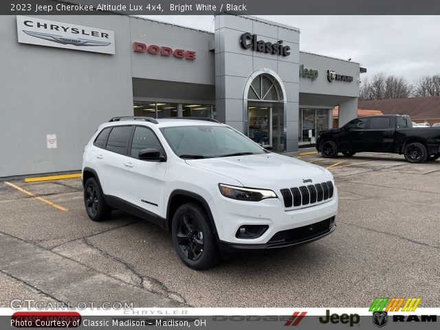 2023 Jeep Cherokee Altitude Lux 4x4 in Bright White