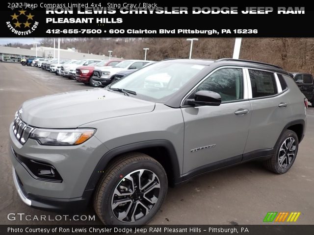 2022 Jeep Compass Limited 4x4 in Sting Gray