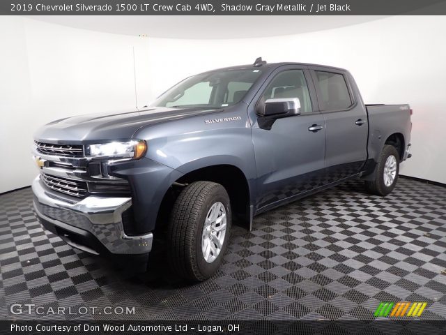 2019 Chevrolet Silverado 1500 LT Crew Cab 4WD in Shadow Gray Metallic