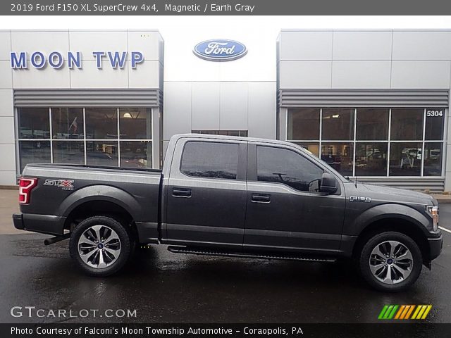 2019 Ford F150 XL SuperCrew 4x4 in Magnetic