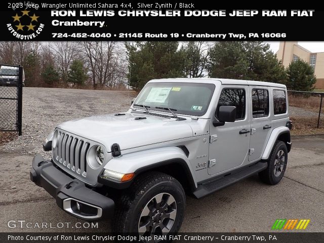 2023 Jeep Wrangler Unlimited Sahara 4x4 in Silver Zynith