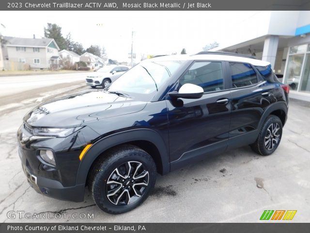 2023 Chevrolet TrailBlazer ACTIV AWD in Mosaic Black Metallic