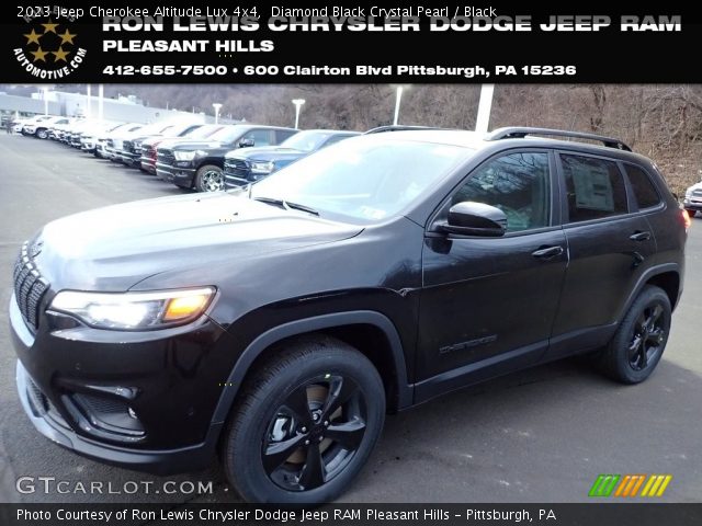 2023 Jeep Cherokee Altitude Lux 4x4 in Diamond Black Crystal Pearl