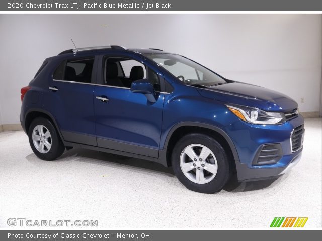 2020 Chevrolet Trax LT in Pacific Blue Metallic