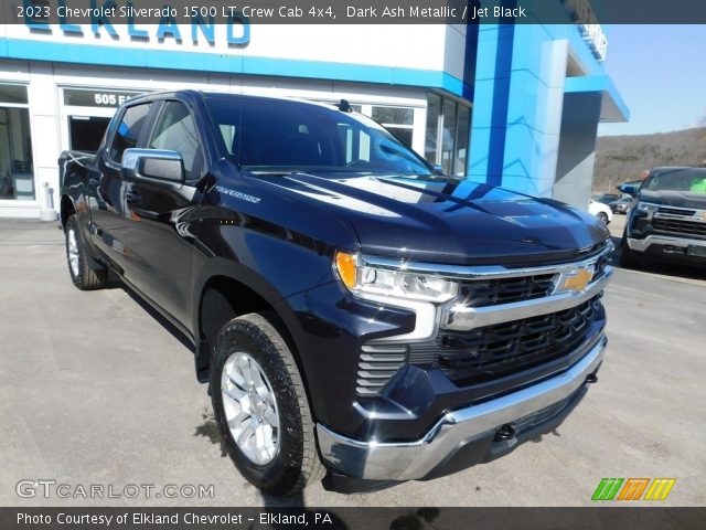 2023 Chevrolet Silverado 1500 LT Crew Cab 4x4 in Dark Ash Metallic