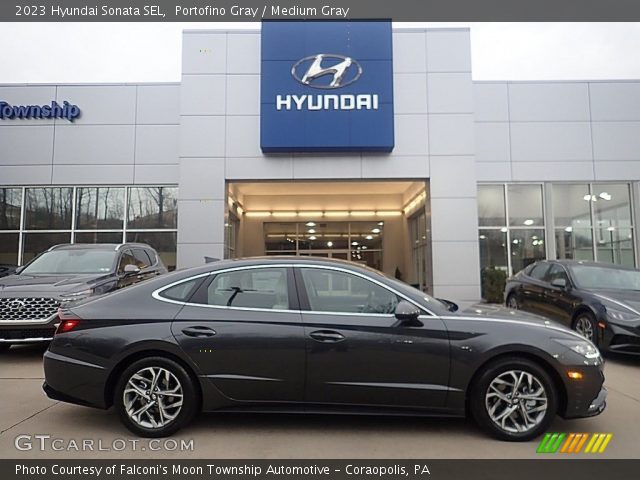 2023 Hyundai Sonata SEL in Portofino Gray