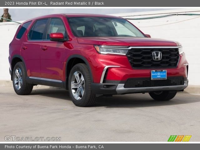 2023 Honda Pilot EX-L in Radiant Red Metallic II