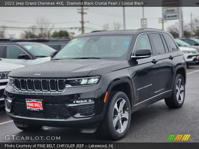 2023 Jeep Grand Cherokee 4XE in Diamond Black Crystal Pearl