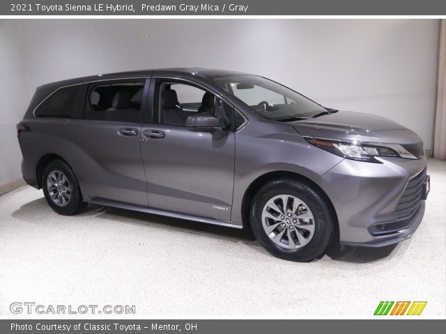2021 Toyota Sienna LE Hybrid in Predawn Gray Mica
