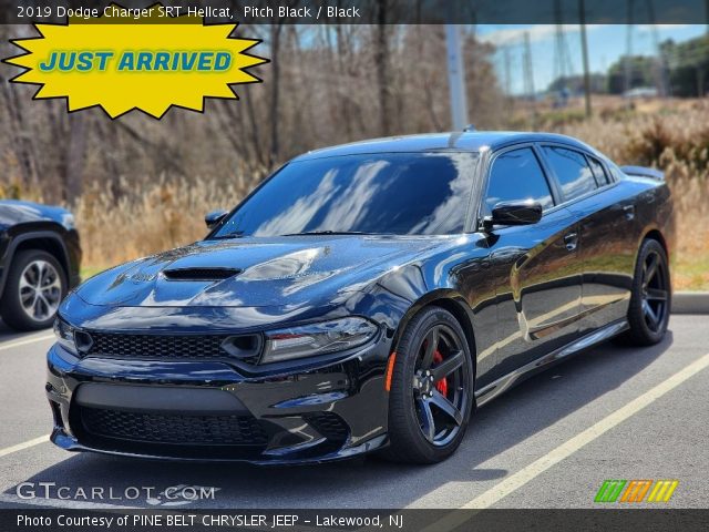 2019 Dodge Charger SRT Hellcat in Pitch Black