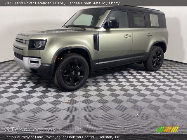 2023 Land Rover Defender 110 SE in Pangea Green Metallic
