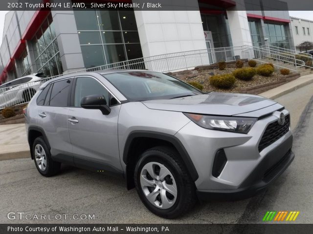 2022 Toyota RAV4 LE AWD in Silver Sky Metallic
