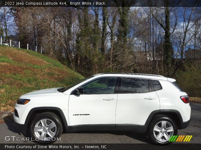 2022 Jeep Compass Latitude 4x4 in Bright White