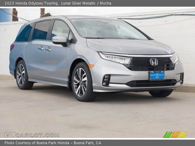 2023 Honda Odyssey Touring in Lunar Silver Metallic