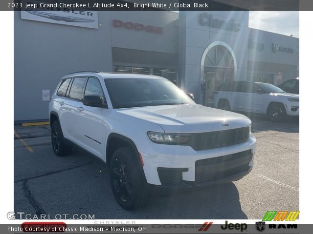 2023 Jeep Grand Cherokee L Altitude 4x4 in Bright White