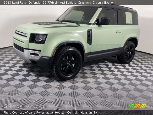 2023 Land Rover Defender 90 75th Limited Edition in Grasmere Green