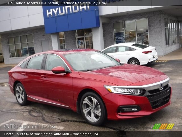 2019 Honda Accord EX-L Sedan in Radiant Red Metallic