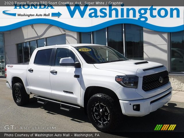 2020 Toyota Tundra TRD Sport CrewMax 4x4 in Super White