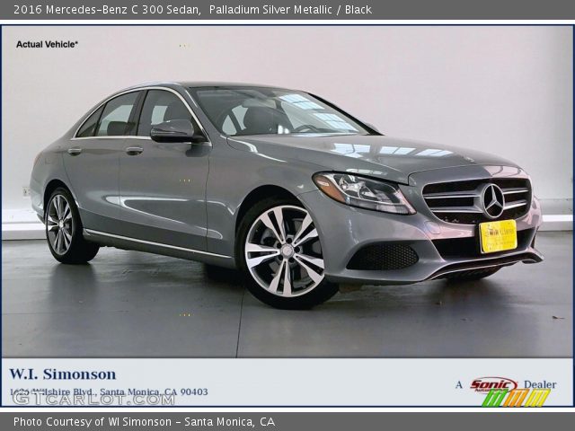 2016 Mercedes-Benz C 300 Sedan in Palladium Silver Metallic