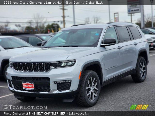 2023 Jeep Grand Cherokee L Limited 4x4 in Silver Zynith