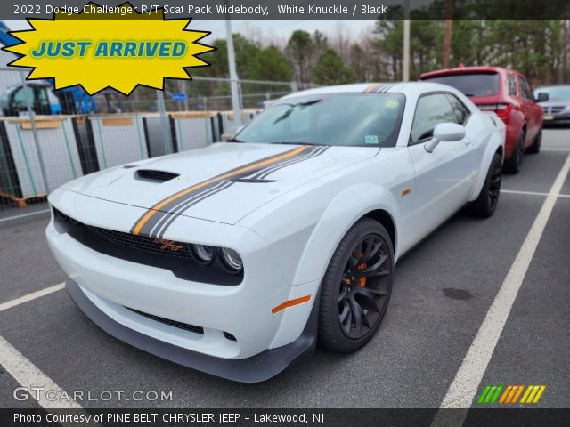 2022 Dodge Challenger R/T Scat Pack Widebody in White Knuckle