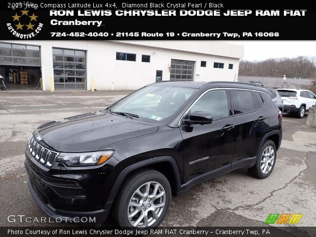 2023 Jeep Compass Latitude Lux 4x4 in Diamond Black Crystal Pearl
