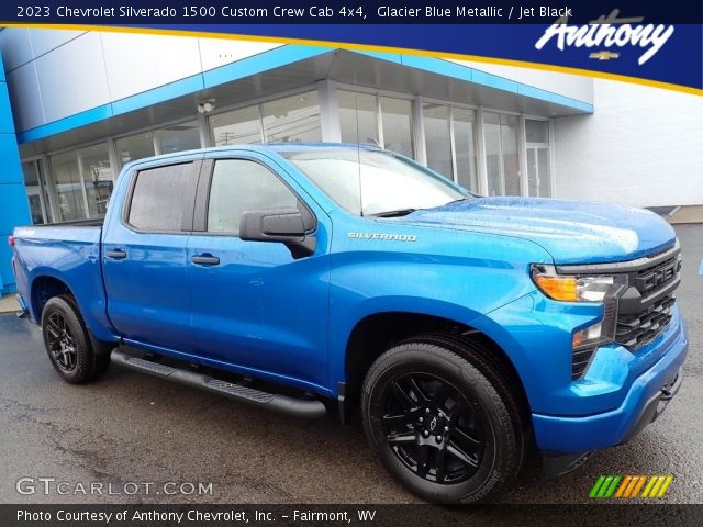 2023 Chevrolet Silverado 1500 Custom Crew Cab 4x4 in Glacier Blue Metallic