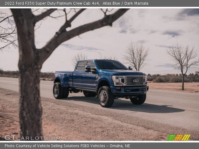 2022 Ford F350 Super Duty Platinum Crew Cab 4x4 in Atlas Blue