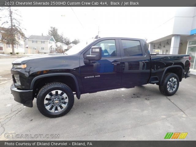 2023 Chevrolet Silverado 2500HD Custom Crew Cab 4x4 in Black