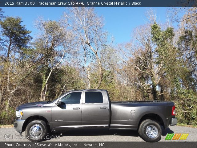 2019 Ram 3500 Tradesman Crew Cab 4x4 in Granite Crystal Metallic