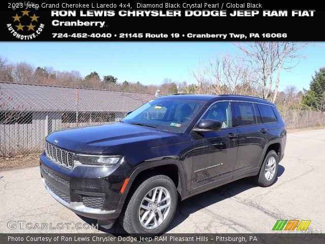2023 Jeep Grand Cherokee L Laredo 4x4 in Diamond Black Crystal Pearl