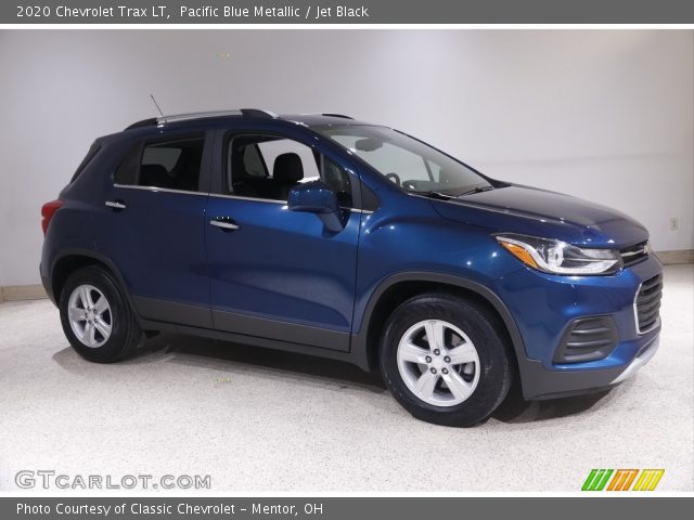 2020 Chevrolet Trax LT in Pacific Blue Metallic