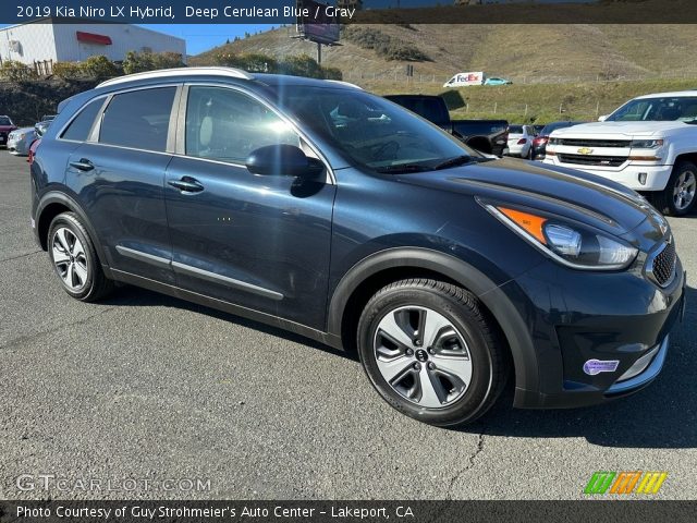 2019 Kia Niro LX Hybrid in Deep Cerulean Blue