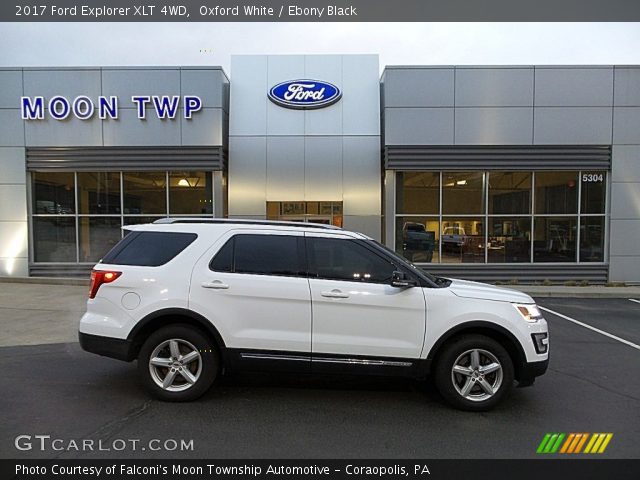 2017 Ford Explorer XLT 4WD in Oxford White