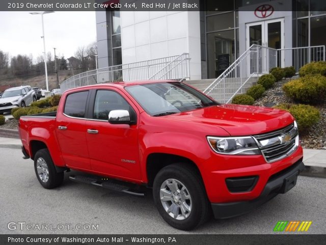2019 Chevrolet Colorado LT Crew Cab 4x4 in Red Hot