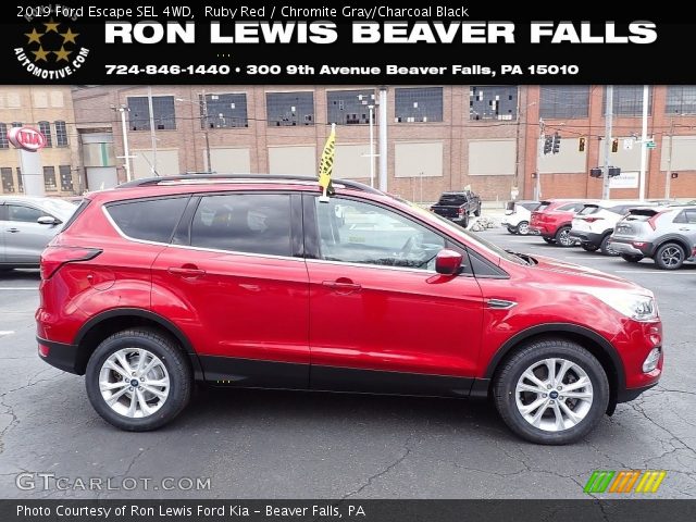 2019 Ford Escape SEL 4WD in Ruby Red