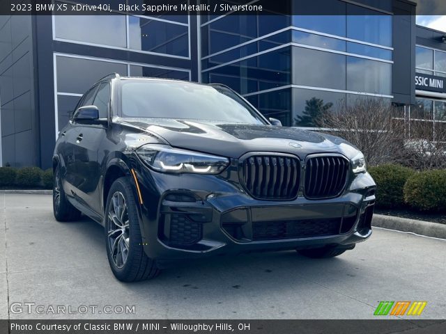 2023 BMW X5 xDrive40i in Black Sapphire Metallic