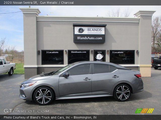 2020 Nissan Sentra SR in Gun Metallic