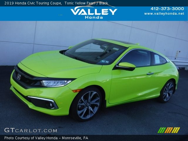 2019 Honda Civic Touring Coupe in Tonic Yellow Pearl