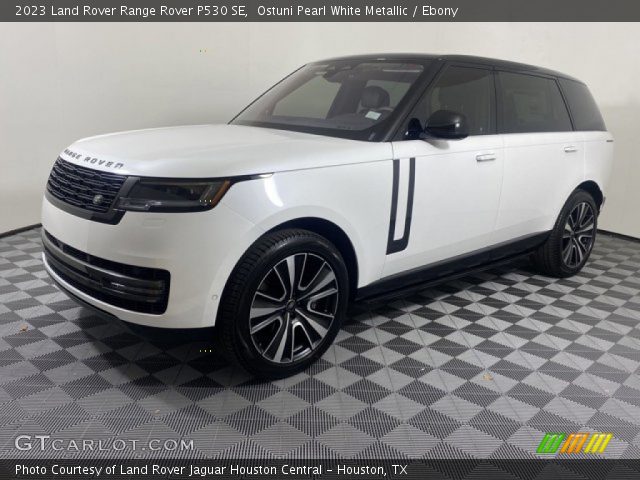 2023 Land Rover Range Rover P530 SE in Ostuni Pearl White Metallic