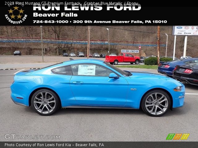 2023 Ford Mustang GT Premium Fastback in Grabber Blue Metallic