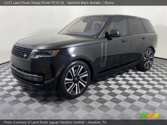 2023 Land Rover Range Rover P530 SE in Santorini Black Metallic