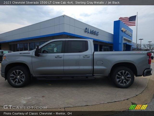 2023 Chevrolet Silverado 1500 LT Crew Cab 4x4 in Sterling Gray Metallic