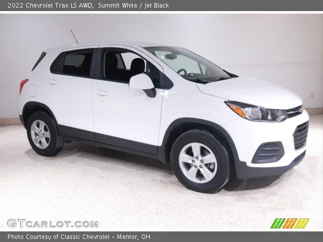 2022 Chevrolet Trax LS AWD in Summit White