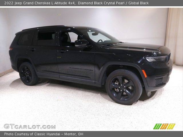 2022 Jeep Grand Cherokee L Altitude 4x4 in Diamond Black Crystal Pearl