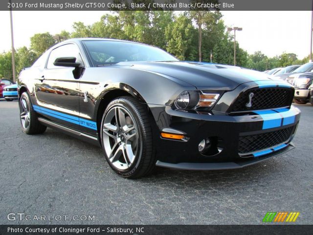 2010 Ford Mustang Shelby GT500 Coupe in Black