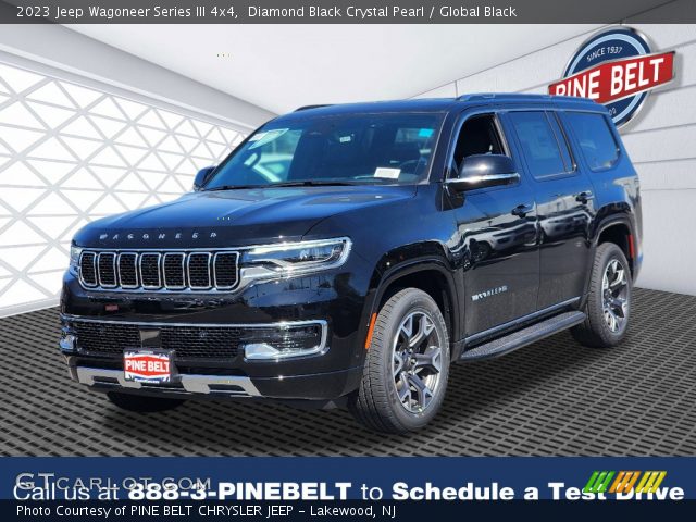 2023 Jeep Wagoneer Series III 4x4 in Diamond Black Crystal Pearl